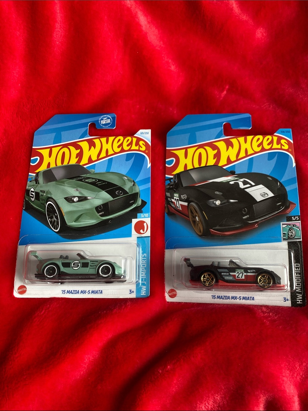 🚘 3/$26🚘 ‘15 Mazda MX-5 Miata Die-Cast Car - Green and Black